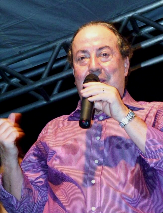 Danilo-de-Castro-inaugura-ponte-que-liga-Jequitinhonha-a-Pedra-Azul